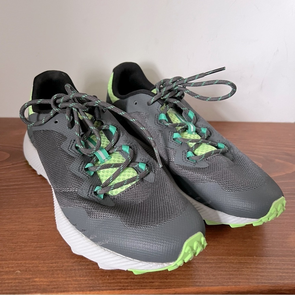 MERRELL Women's Fluxion J49042 Adventure Athletic Hiking Sneakers Gray/Green